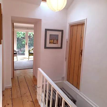 Stylish Home From Home With Great Views Harlech Exterior photo