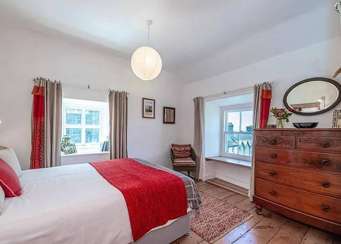 Stylish Home From Home With Great Views