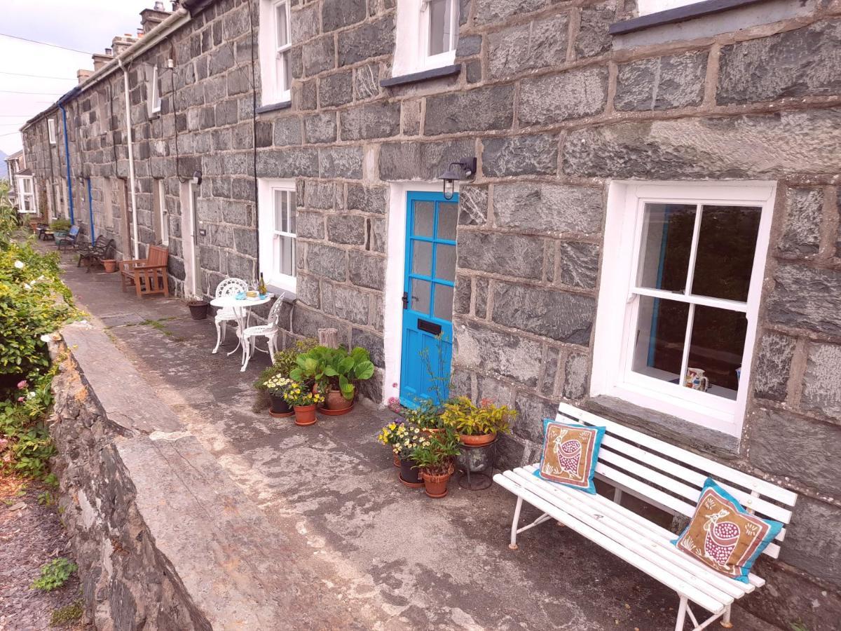 Stylish From With Great Views * Harlech