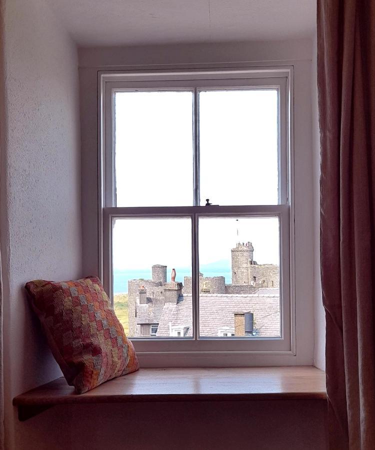 Stylish From With Great Views Harlech